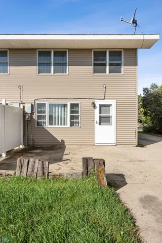 $167,500 | 1220 20th Street North, Moorhead, MN 56560