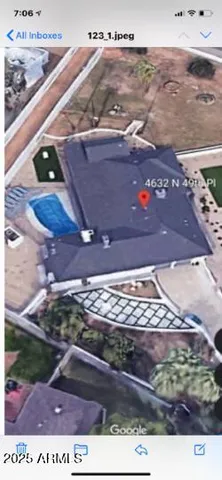 a view of an outdoor space