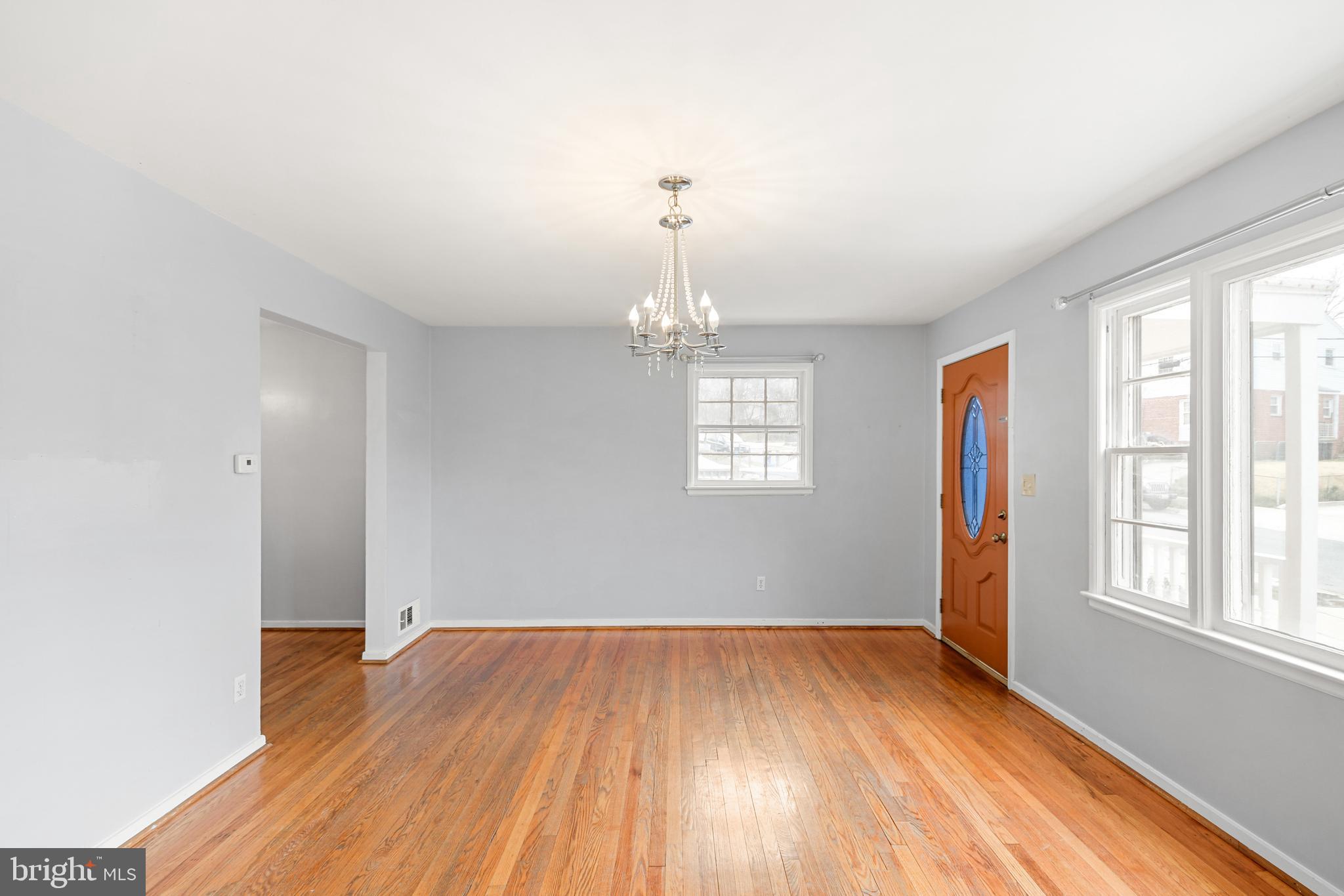3229 Medway Street Silver Spring, MD 20902 - Photo 12 of 40 Family Room
