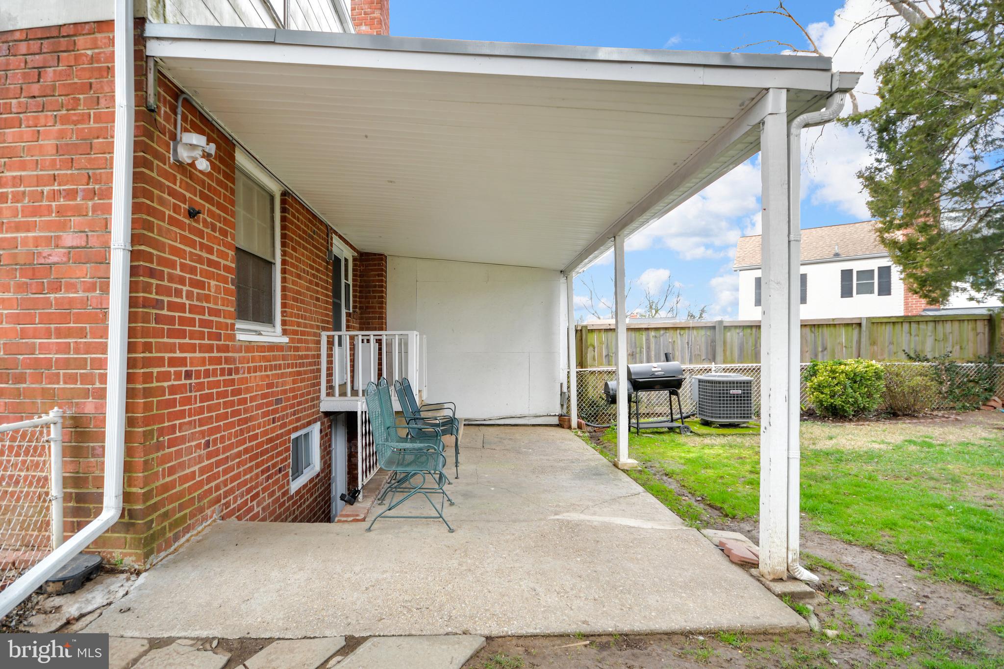 3229 Medway Street Silver Spring, MD 20902 - Photo 31 of 40 Rear Porch