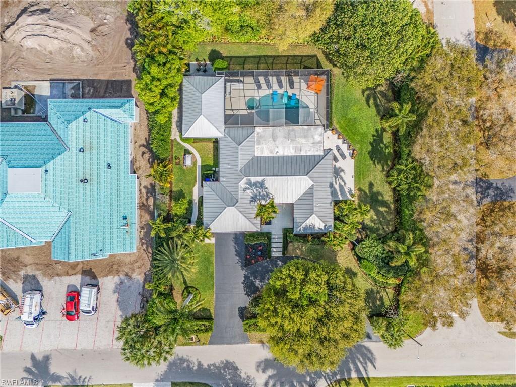 1390 Mandarin Road Naples, FL 34102 - Photo 32 of 38 Gallery Image 32