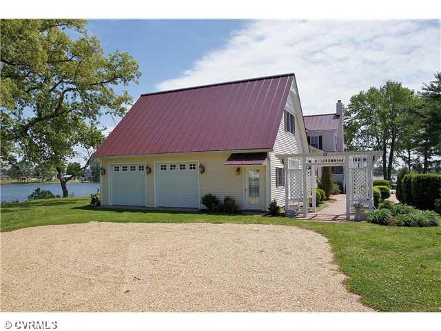 729 Buzzards Point Road Reedville, VA 22539 - Photo 11 of 11 Parking Lot/Garage - REAR ELEVATION - ATTACHED 2 CAR GARAGE