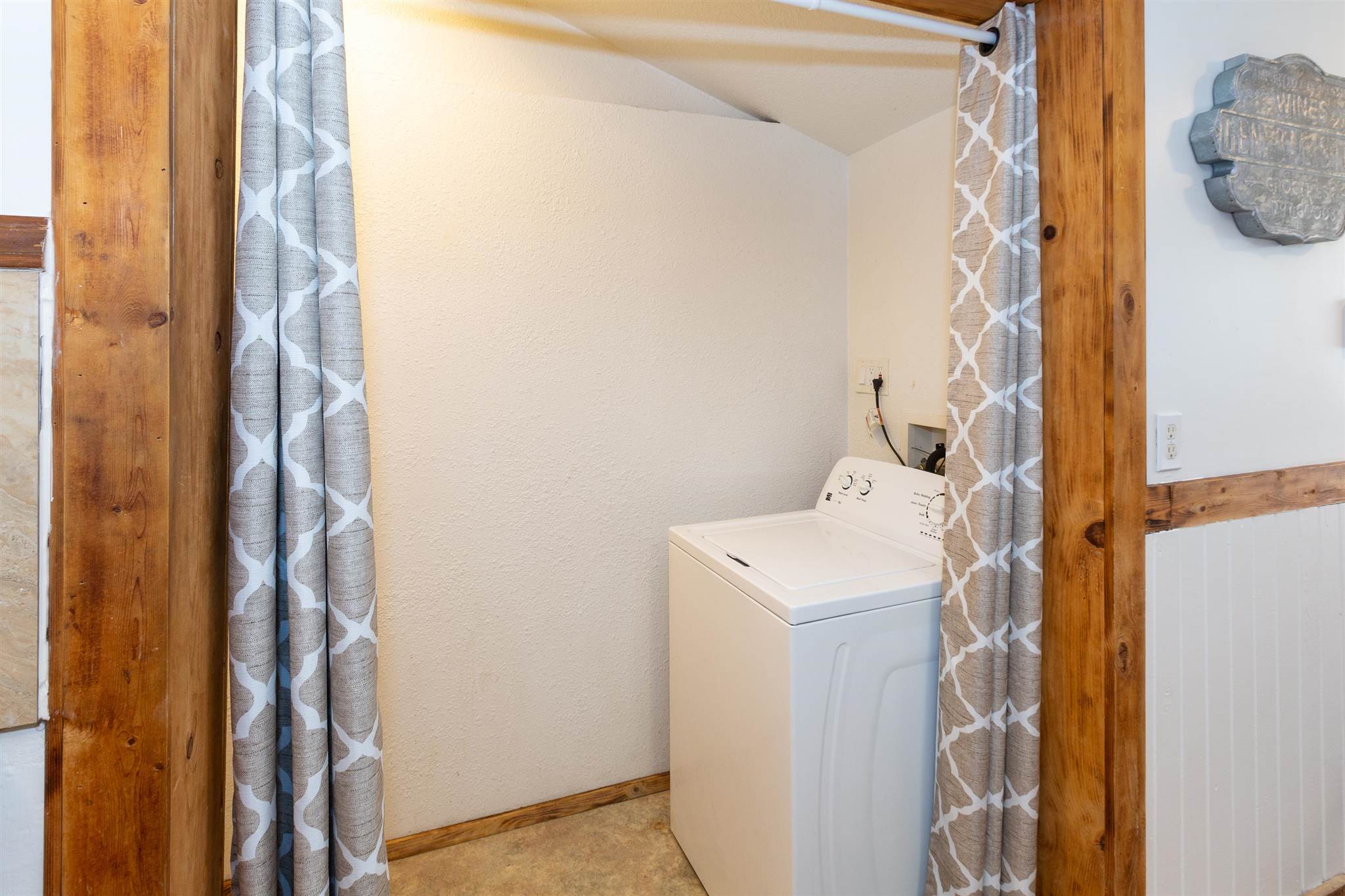 1104 North Vista Road Spokane Valley, WA 99212 - Photo 13 of 28