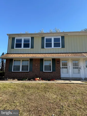 $2,300 | 4513-15 Rosemarie Drive, Bensalem, PA 19020