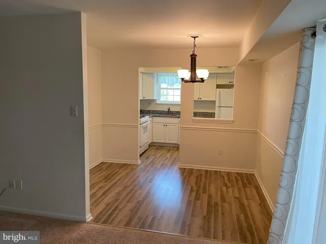 $2,300 | 4513-15 Rosemarie Drive, Bensalem, PA 19020