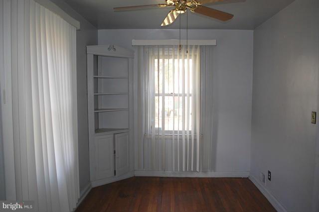 4530 Mountview Road Baltimore, MD 21229 - Photo 6 of 13 Dining Room