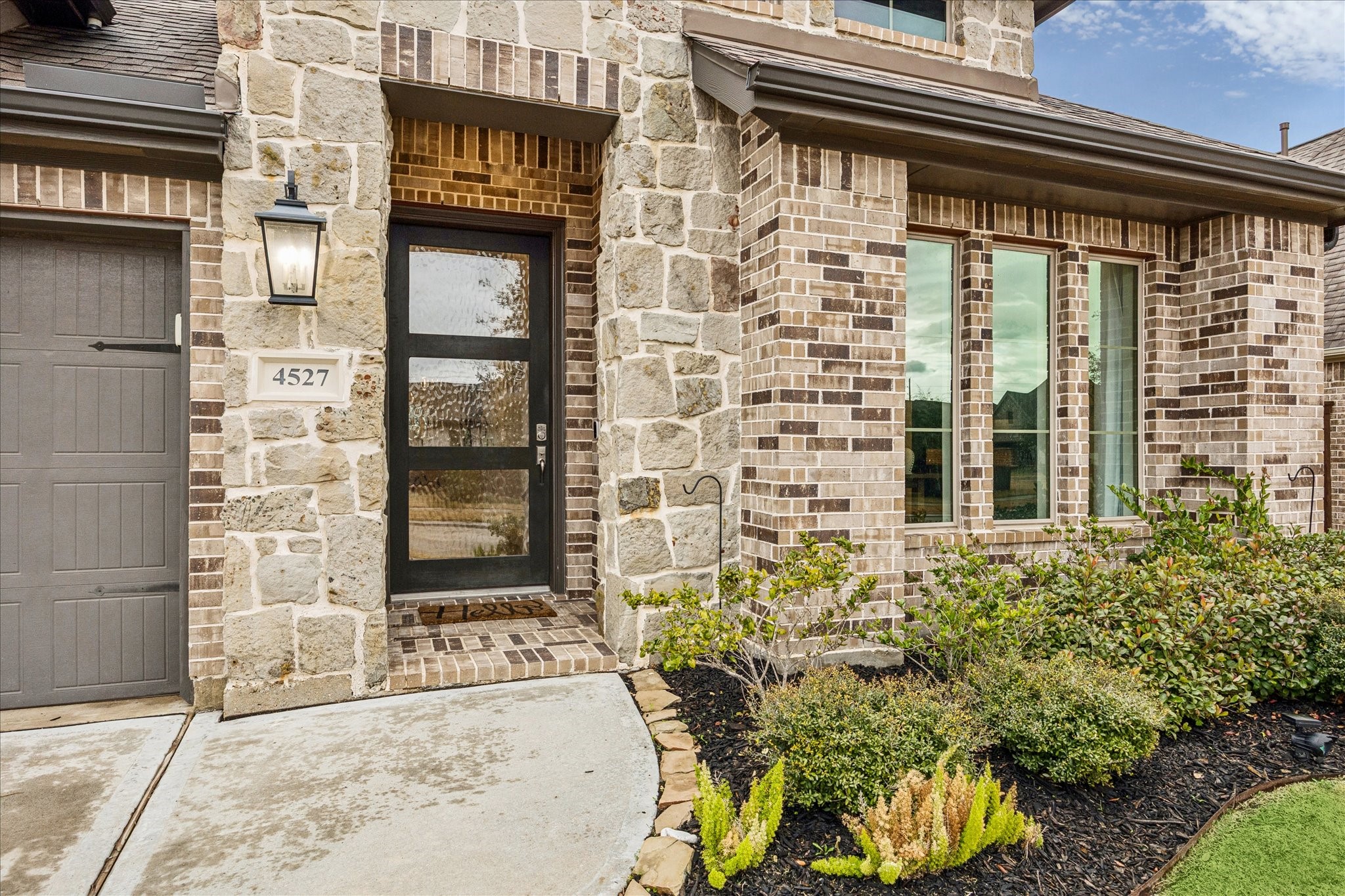 4527 Peloton Road Rosharon, TX 77583 - Photo 7 of 30