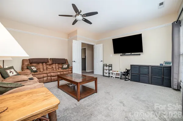 $649,900 | 3308 Grandeur Road, Charlotte, NC 28269