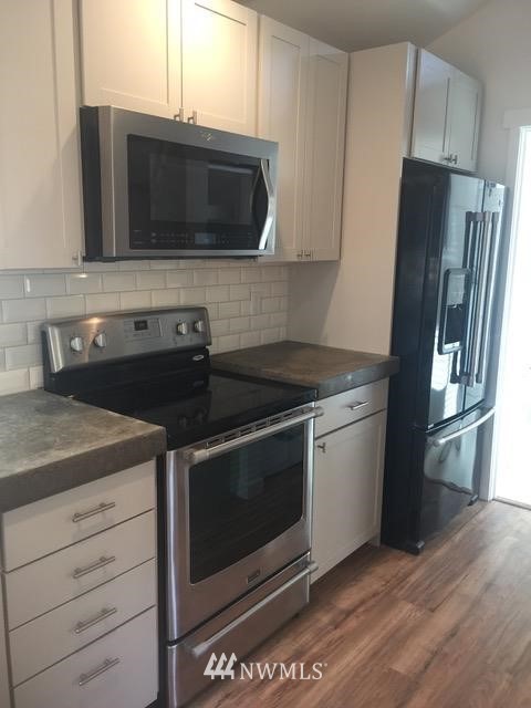 5021 Anderson Road Birch Bay, WA 98230 - Photo 3 of 8 Gallery Image 3