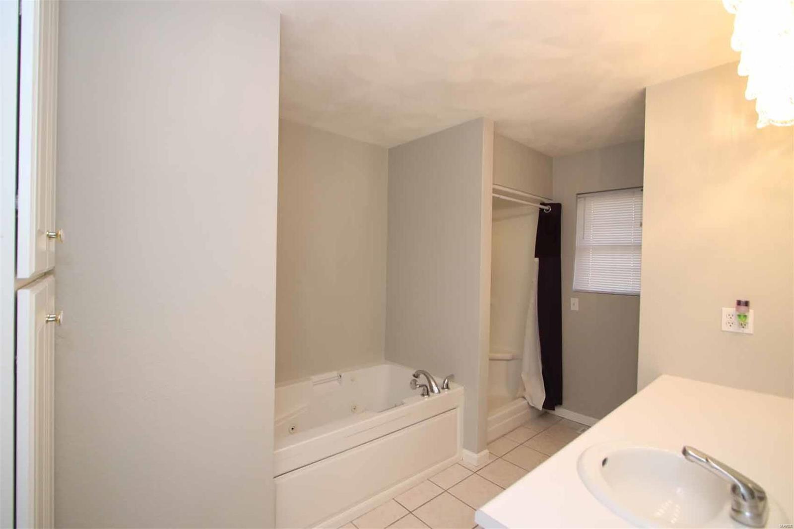 20 Wheat Ridge Collinsville, IL 62234 - Photo 28 of 56 Gallery Image 28