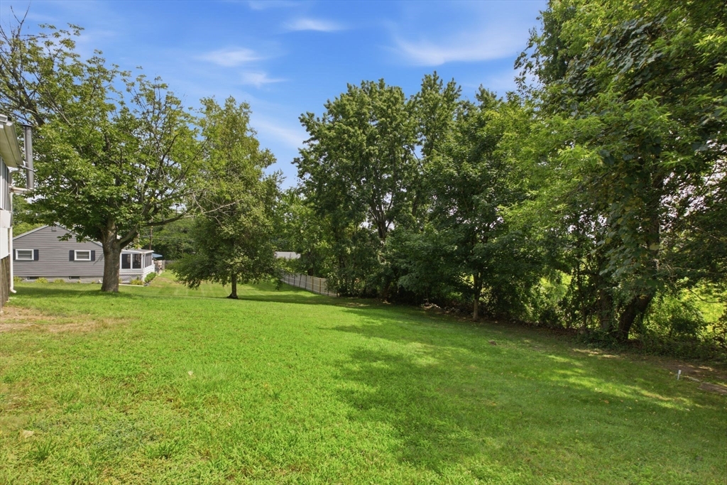 6 Locke Road Billerica, MA 01821 - Photo 38 of 42 Gallery Image 38
