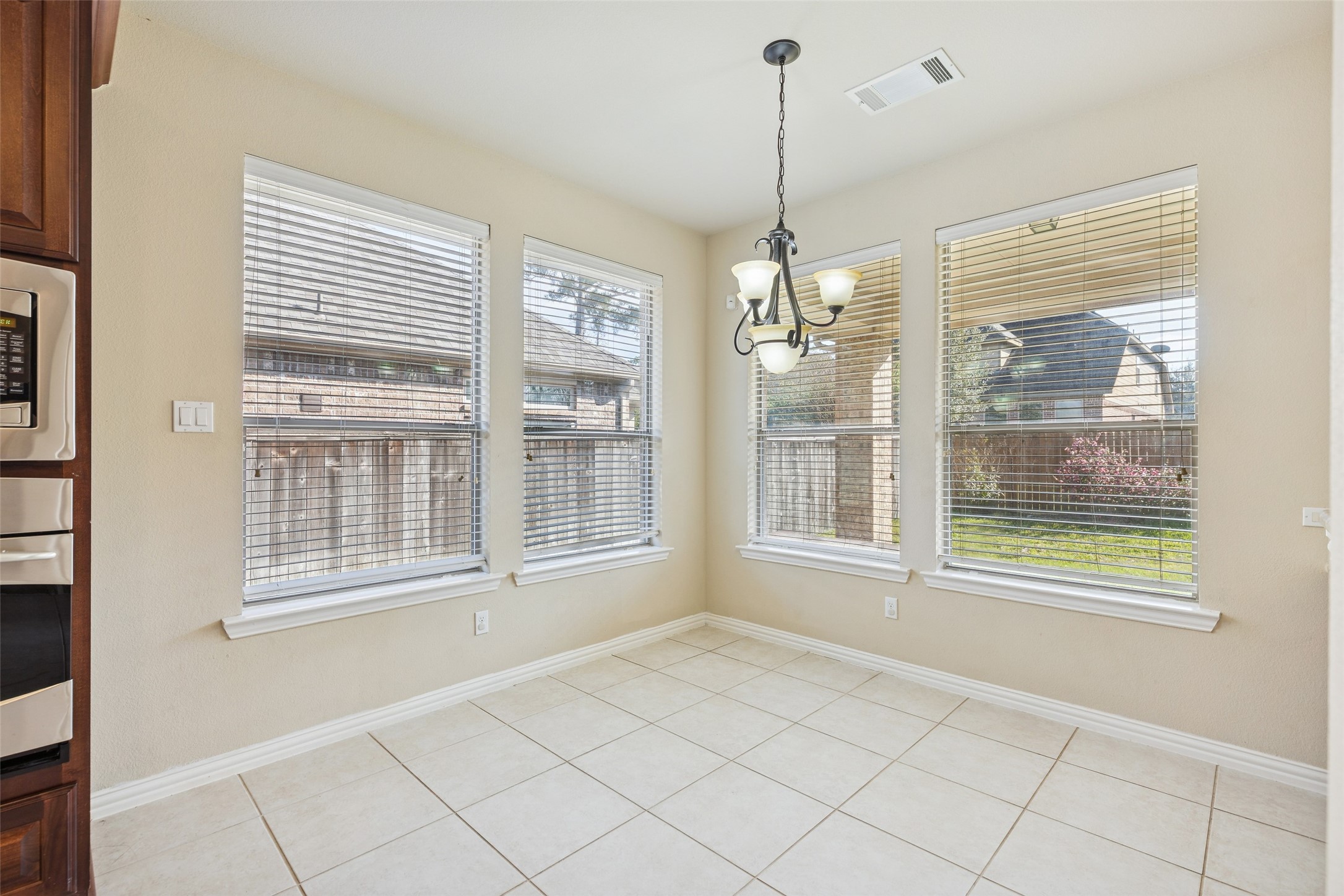 11 Vershire Circle Magnolia, TX 77354 - Photo 16 of 44 a view of an empty room with a window
