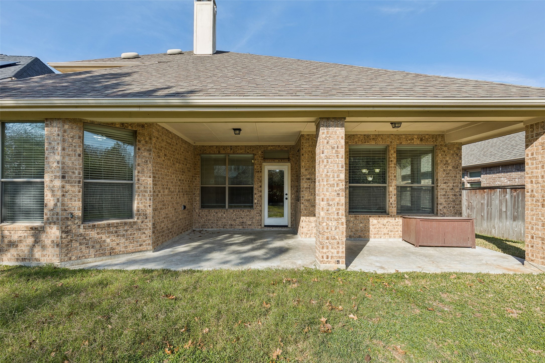 11 Vershire Circle Magnolia, TX 77354 - Photo 38 of 44 a view of the entrance front of the house
