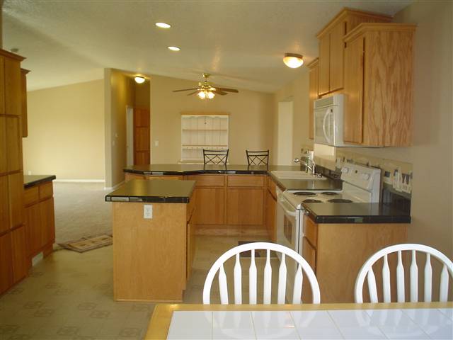 36906 North Elk Chattaroy Road Elk, WA 99009 - Photo 7 of 9