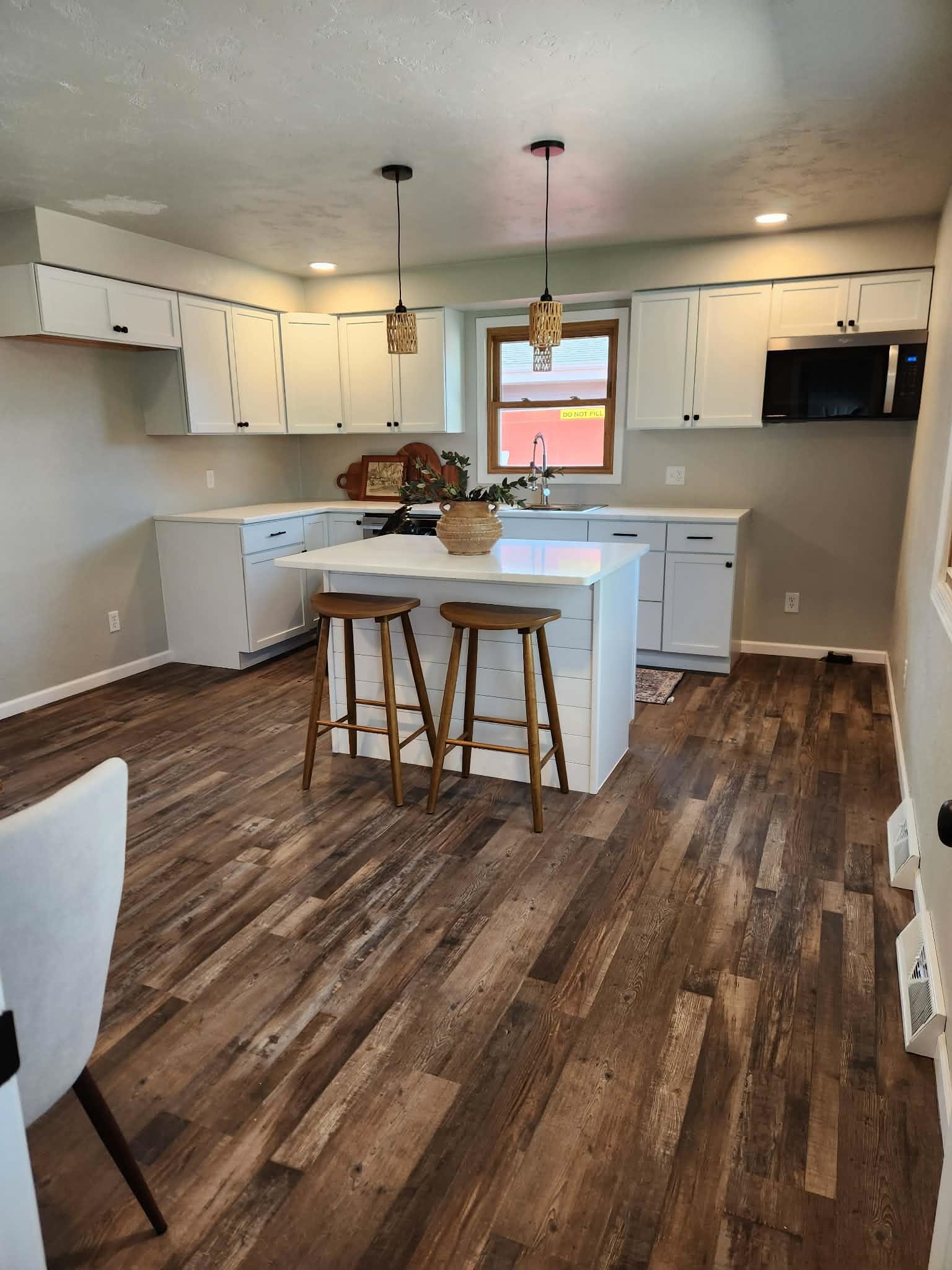319 South Midpark Drive Appleton, WI 54915 - Photo 4 of 13