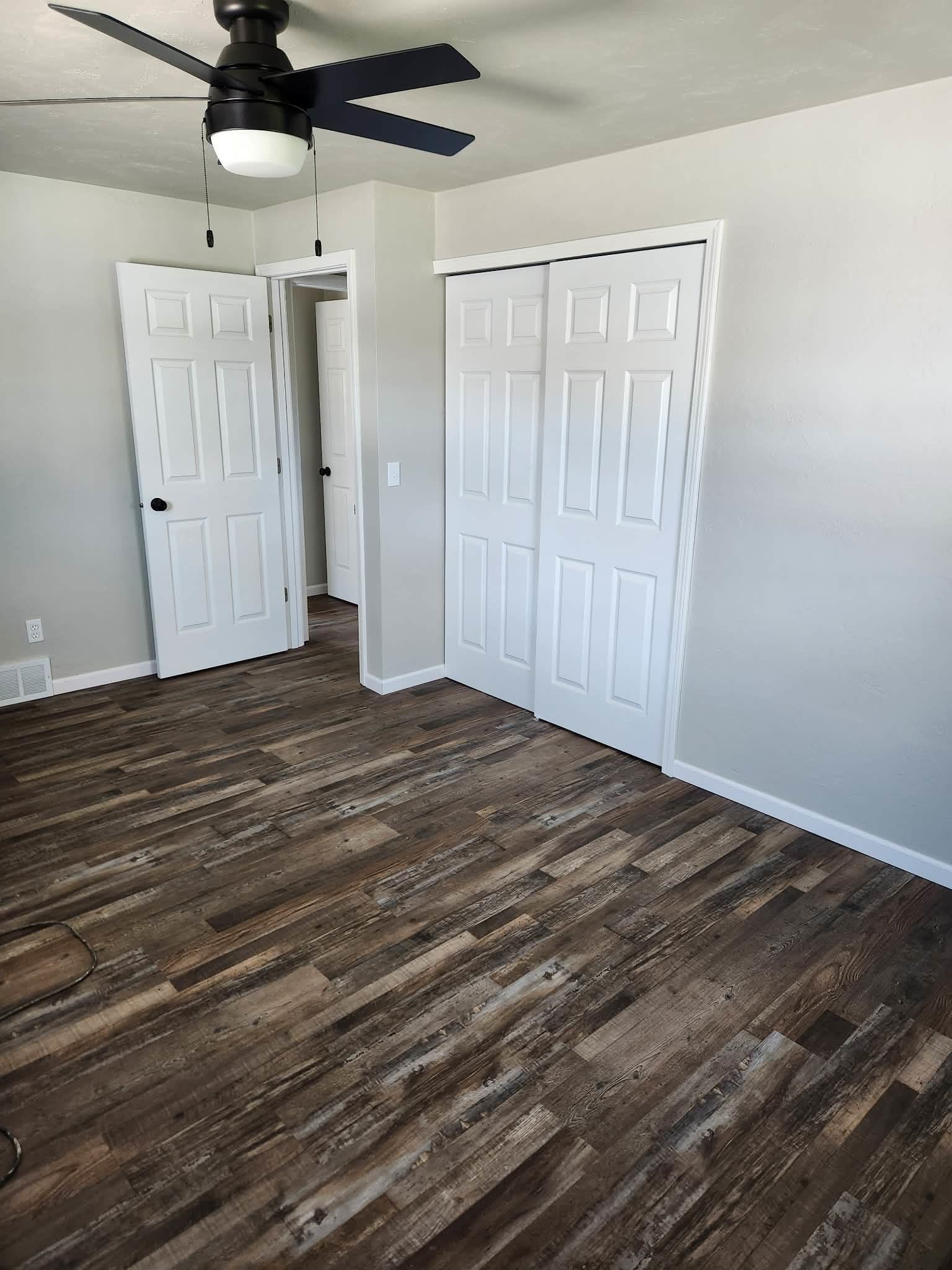 319 South Midpark Drive Appleton, WI 54915 - Photo 7 of 13