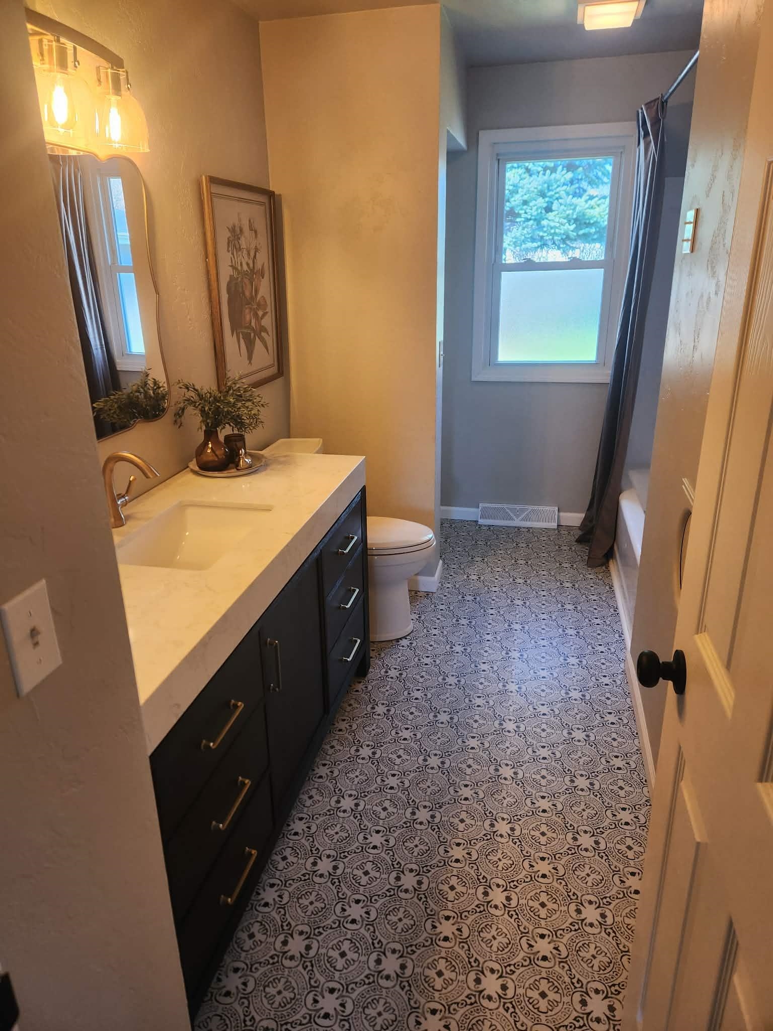 319 South Midpark Drive Appleton, WI 54915 - Photo 9 of 13
