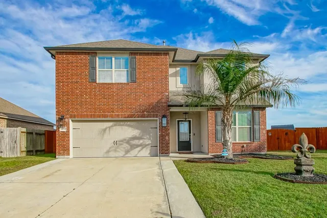 $345,000 | 229 West Lake Court, Slidell, LA 70461