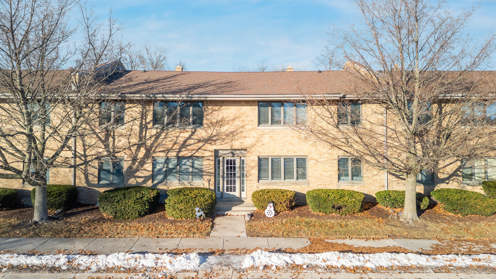 304 Center Avenue, Unit 1 Sheboygan, WI 53081 - Photo 1 of 1 Overall Exterior