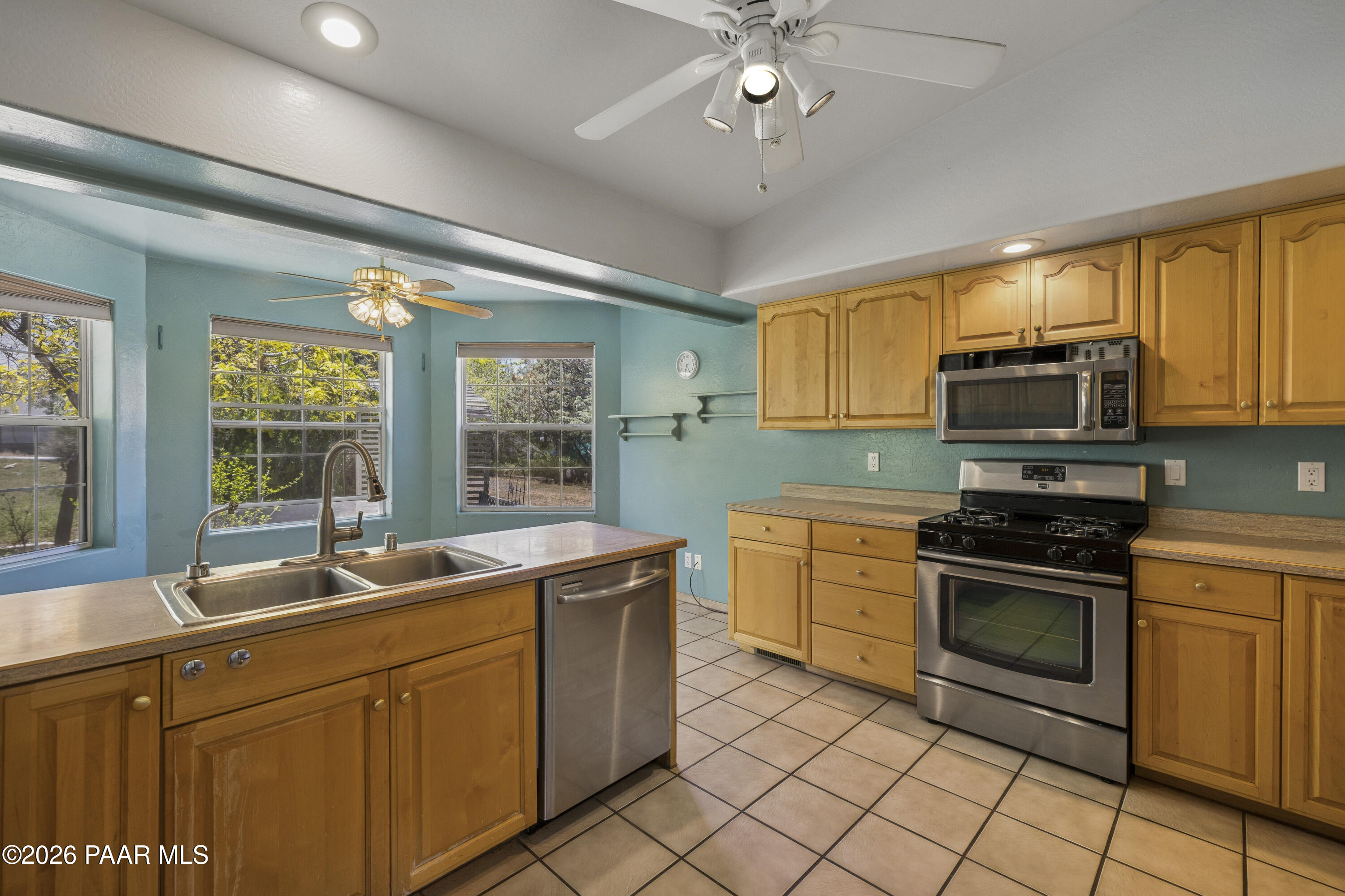 1891 Meadowridge Road Prescott, AZ 86305 - Photo 12 of 50 071-
