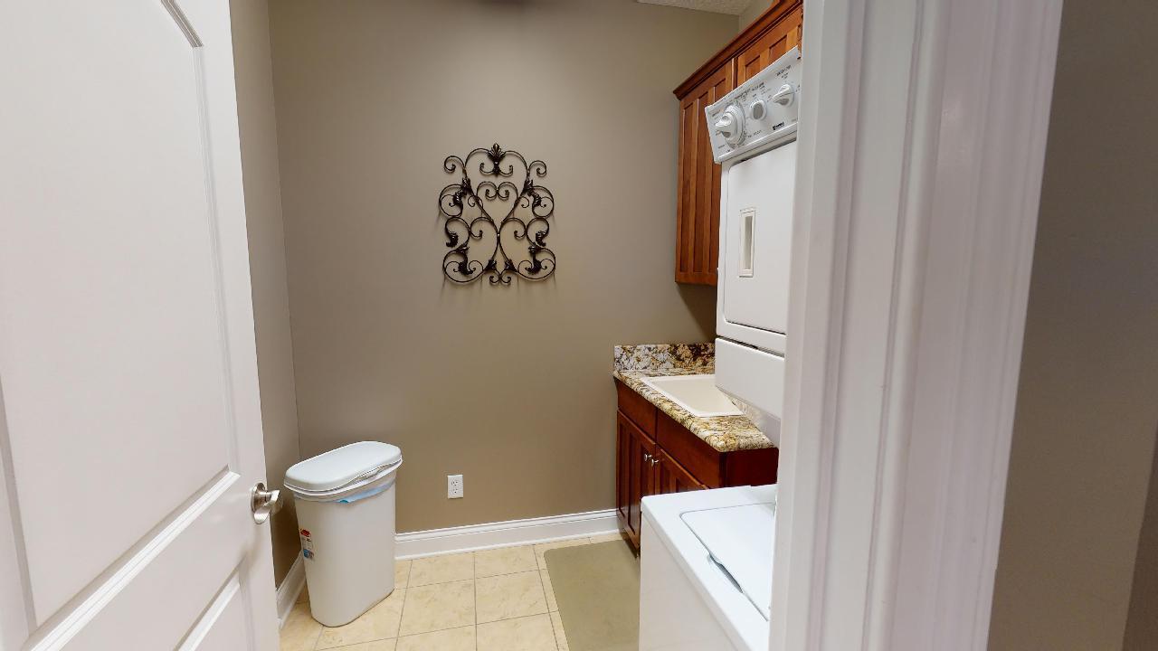 401 Harbor Cove Rutledge, TN 37861 - Photo 14 of 26 401-Harbor-Cove-03302020_151755