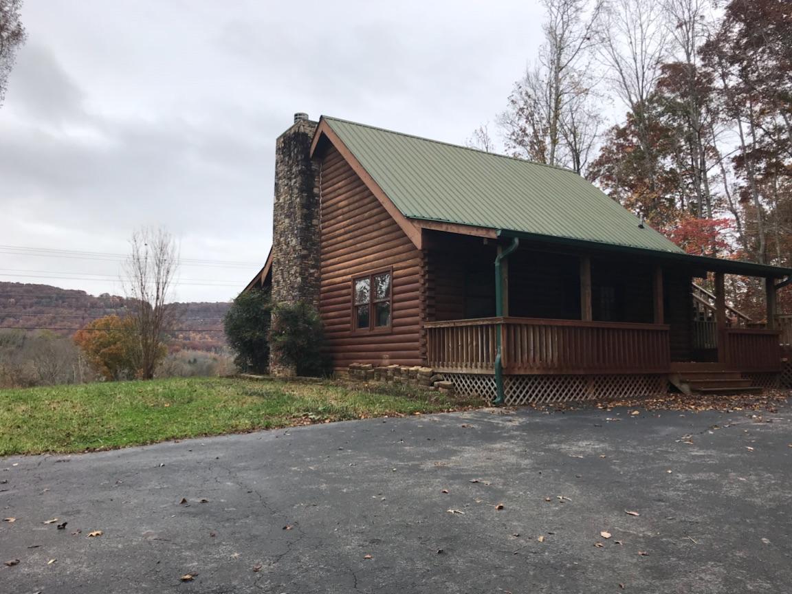 181 Haskel Lane Spring City, TN 37381 - Photo 3 of 18 IMG_7328