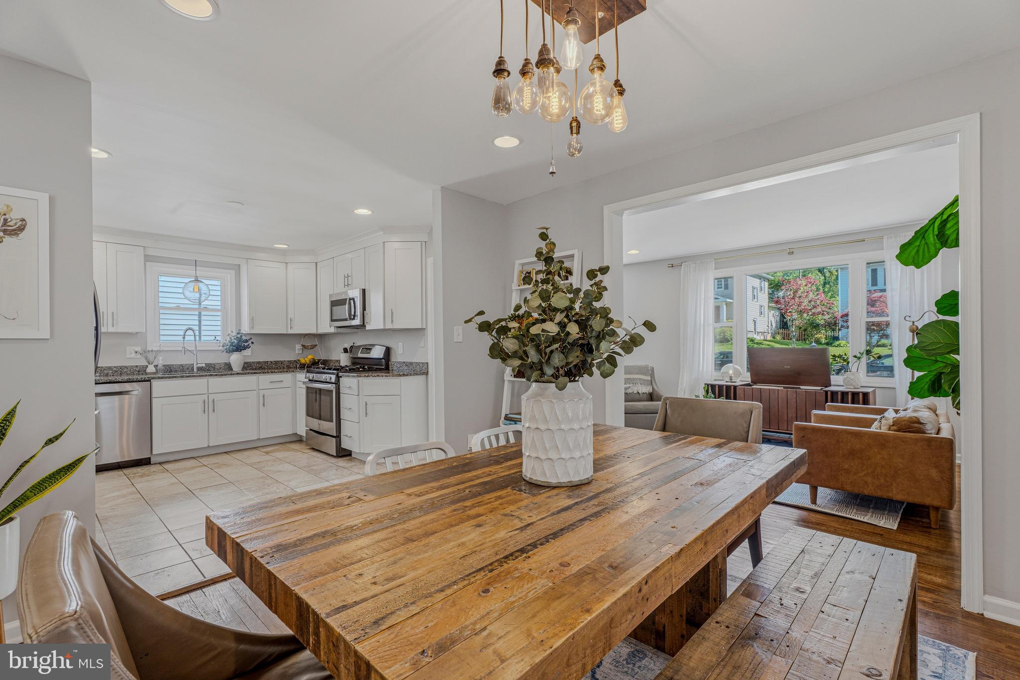 506 Brook Road Baltimore, MD 21286 - Photo 8 of 56