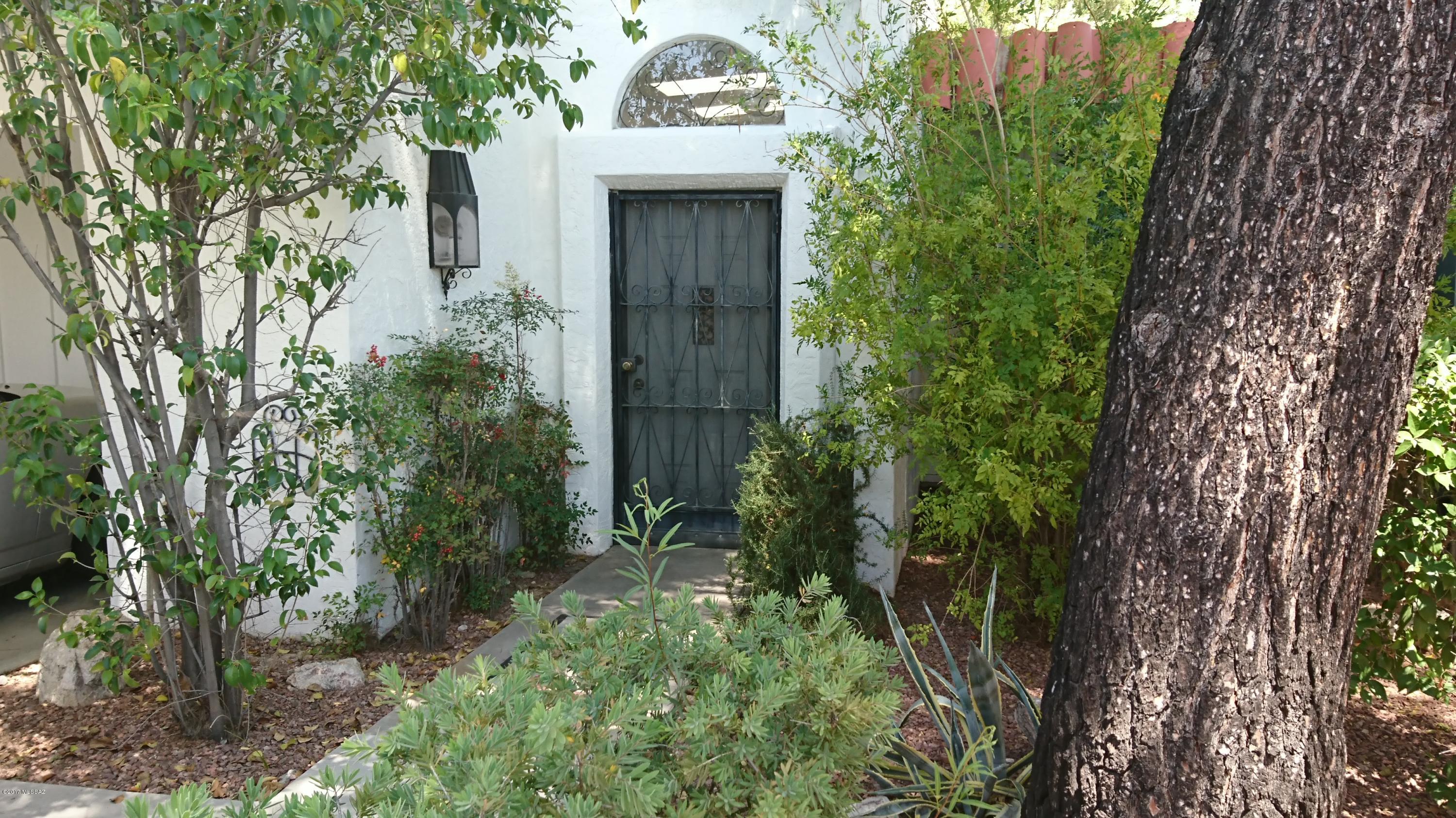 4830 East Fort Lowell Road Tucson, AZ 85712 - Photo 3 of 29 Gallery Image 3