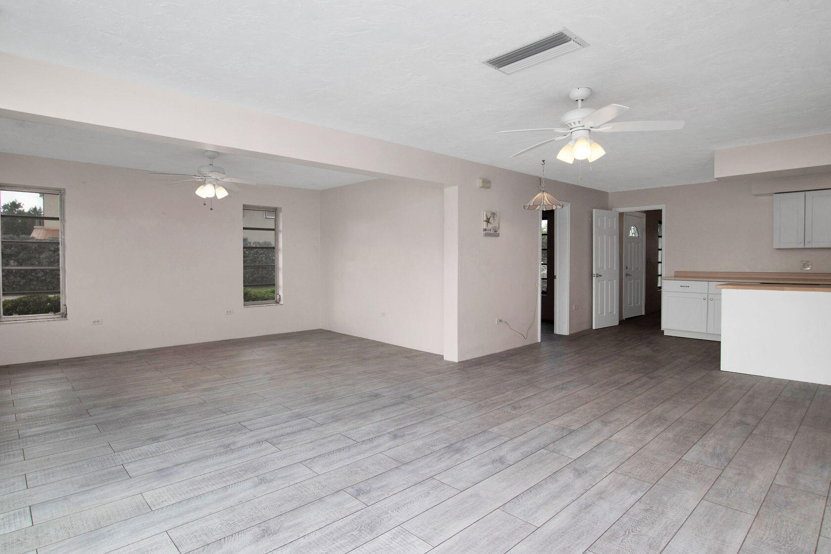 61 Sombrero Beach Road Marathon, FL 33050 - Photo 22 of 49 Open Concept Living