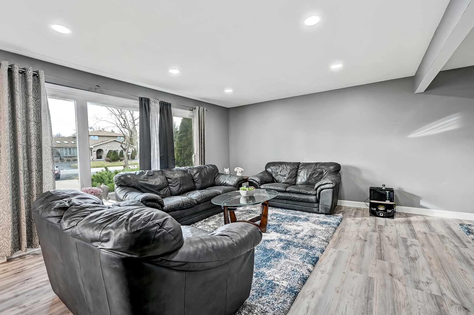 7818 West 101st Place Palos Hills, IL 60465 - Photo 11 of 28