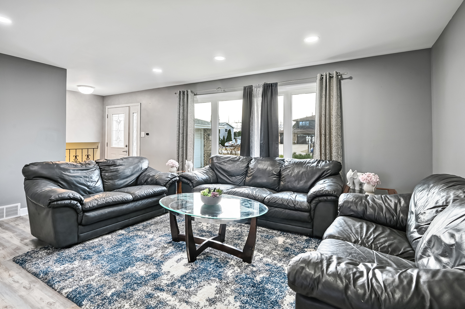 7818 West 101st Place Palos Hills, IL 60465 - Photo 12 of 28