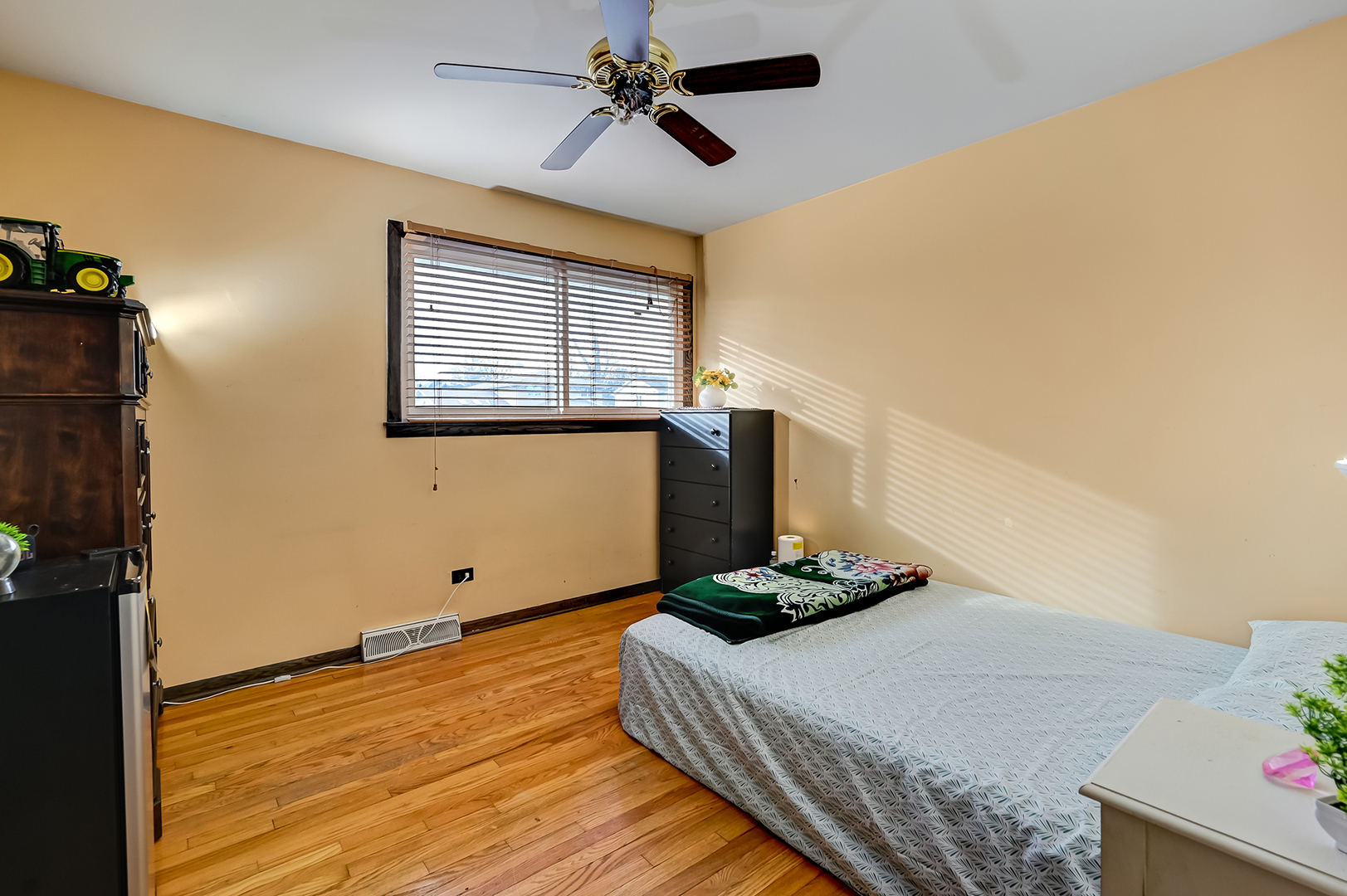 7818 West 101st Place Palos Hills, IL 60465 - Photo 21 of 28