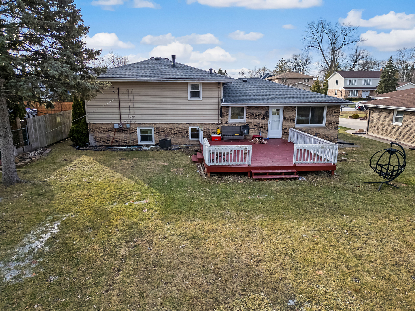 7818 West 101st Place Palos Hills, IL 60465 - Photo 7 of 28