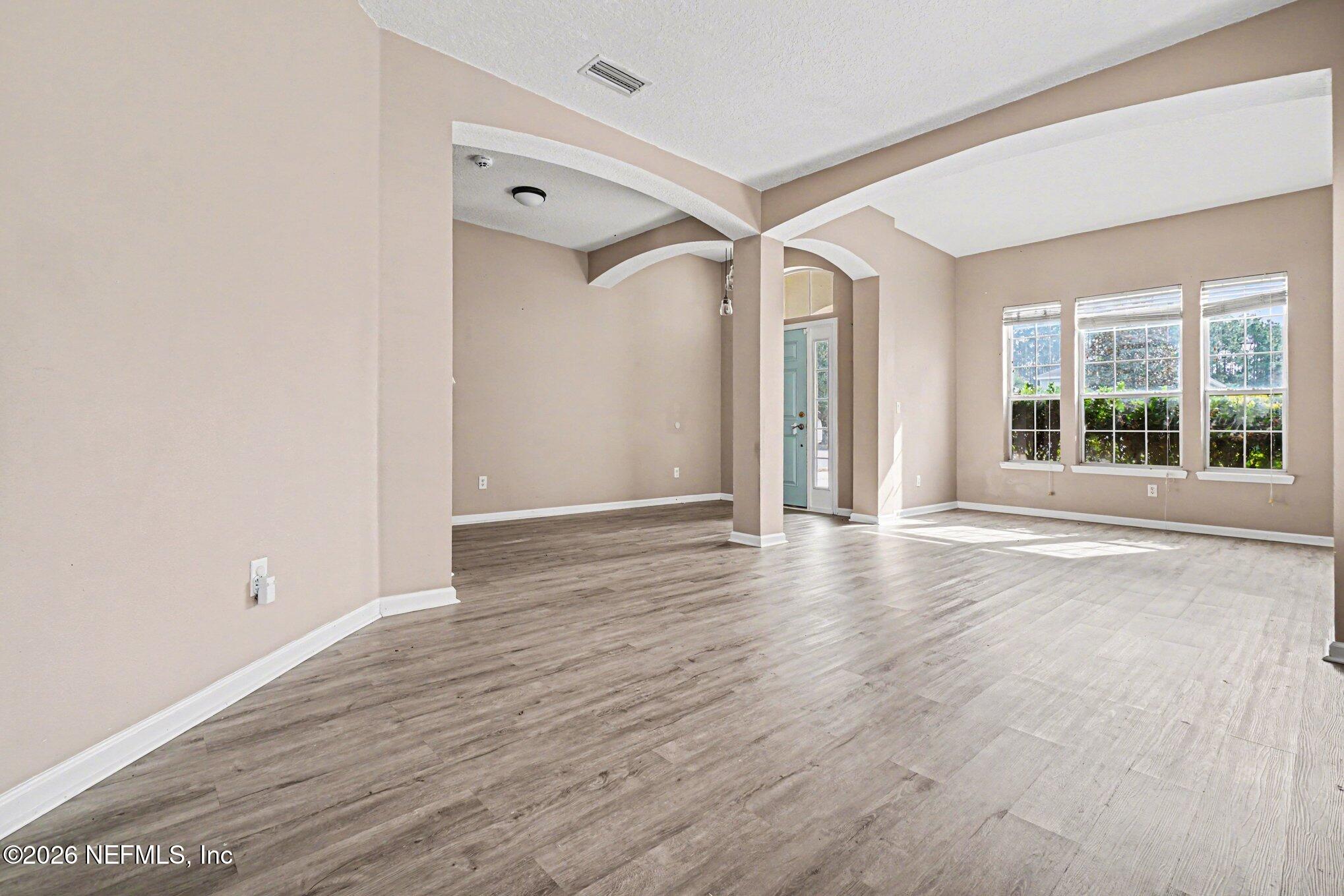 96039 Morton Lane Yulee, FL 32097 - Photo 5 of 27 006_file_7959