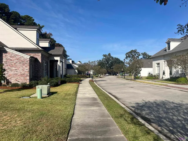 $258,000 | 7825 Highland District Way, Baton Rouge, LA 70808