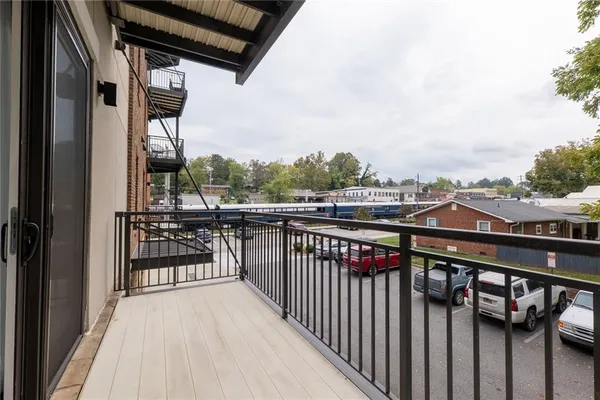 $699,900 | 116 West Main Street, Unit 2A, Blue Ridge, GA 30513