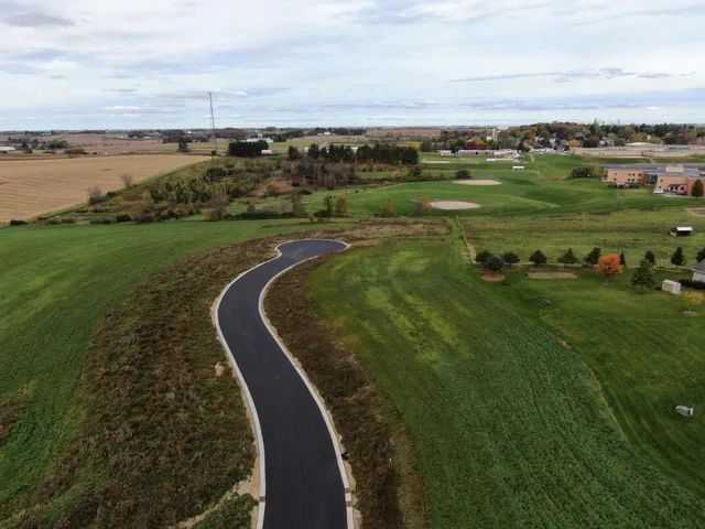 $59,900 | Lot 21 Stenslien, Westby, WI 54667