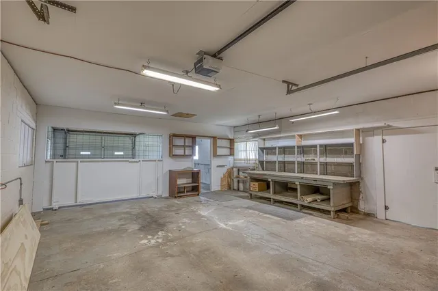 $135,000 | 1124 West 2nd Street, Pittsburg, KS 66762