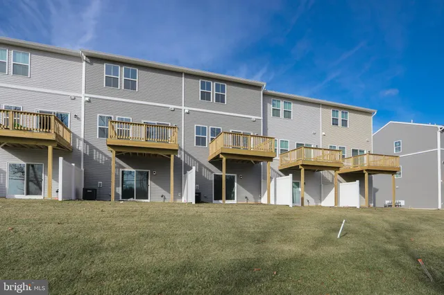 $3,100 | 65 Basswood Street, Berlin, NJ 08009