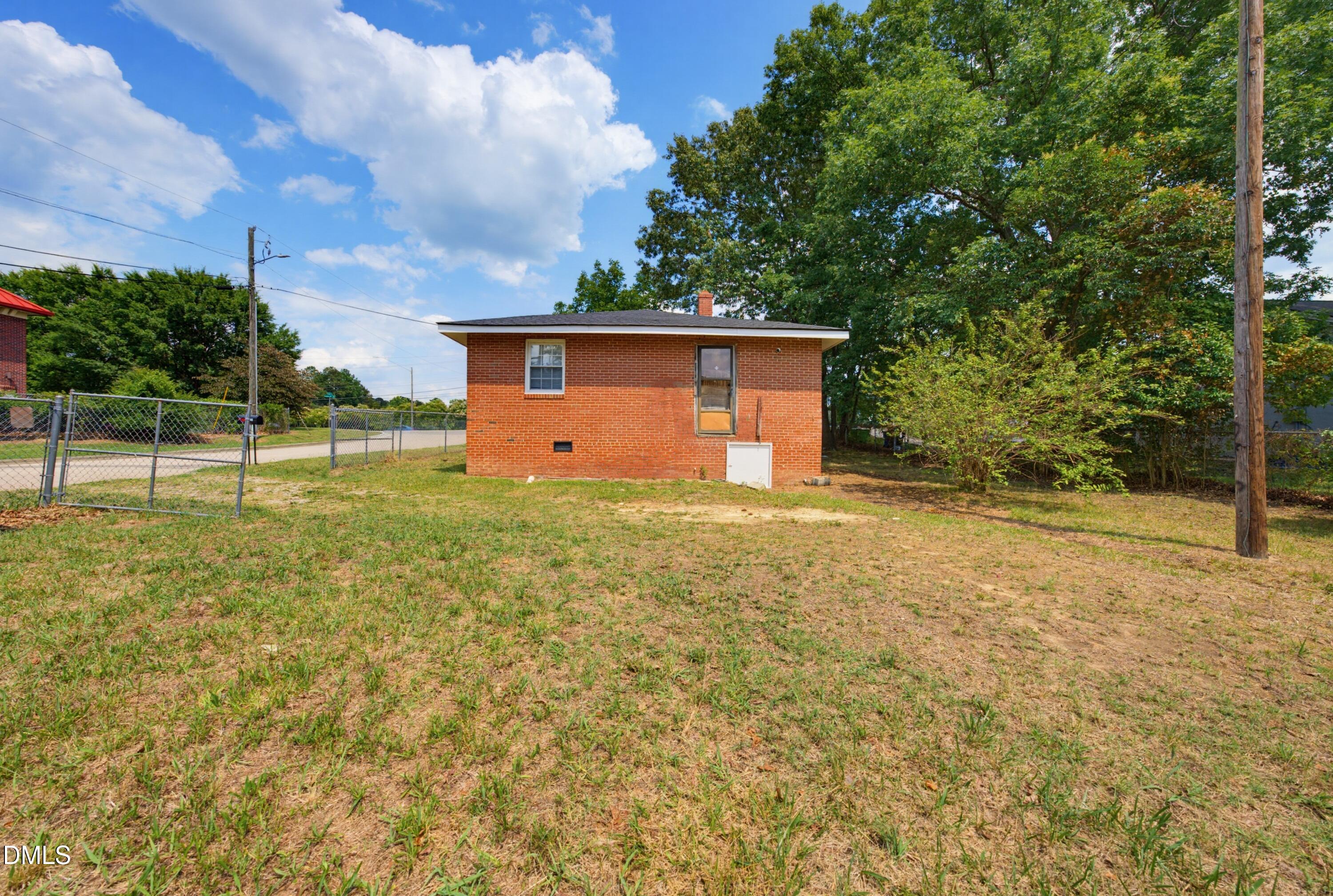 6225 Creedmoor Road Raleigh, NC 27612 - Photo 20 of 26 DSC00533