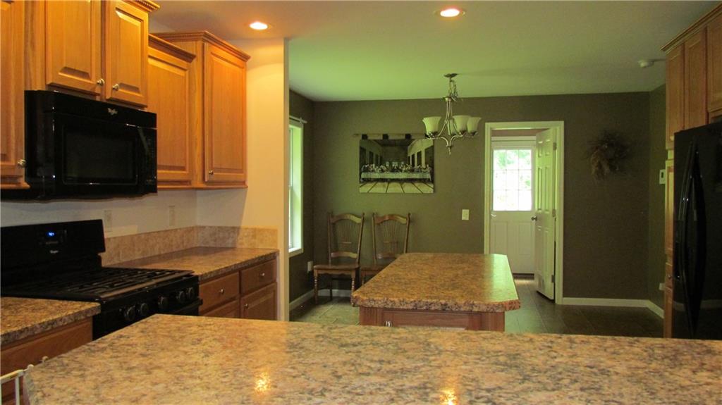 342 Rohrbach Road Chicora, PA 16025 - Photo 4 of 25 Gallery Image 4