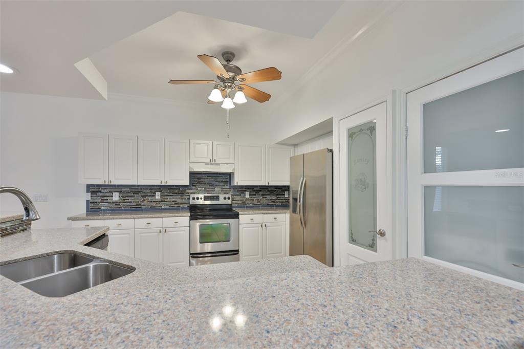 3161 Meta Court Largo, FL 33771 - Photo 2 of 28