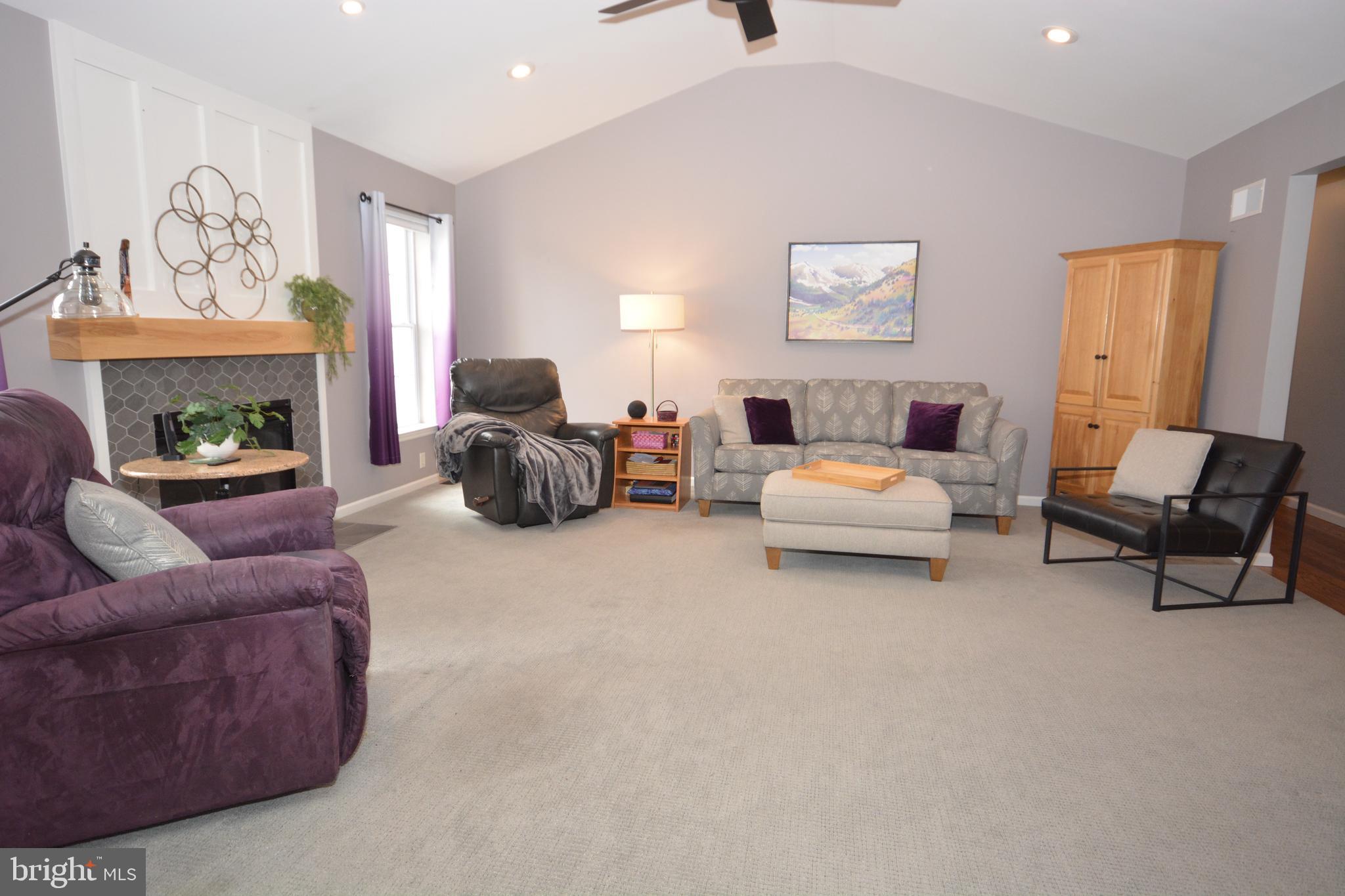 280 Cambridge Lane Lititz, PA 17543 - Photo 8 of 30 Great Room w/fireplace
