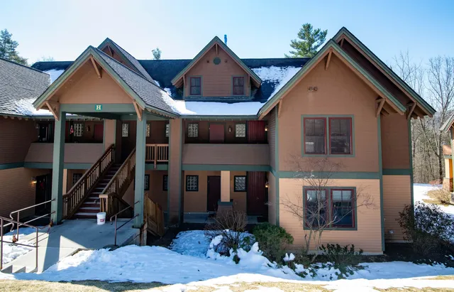 $525,000 | 98 Spaulding Road, Unit H4, Cavendish, VT 05153