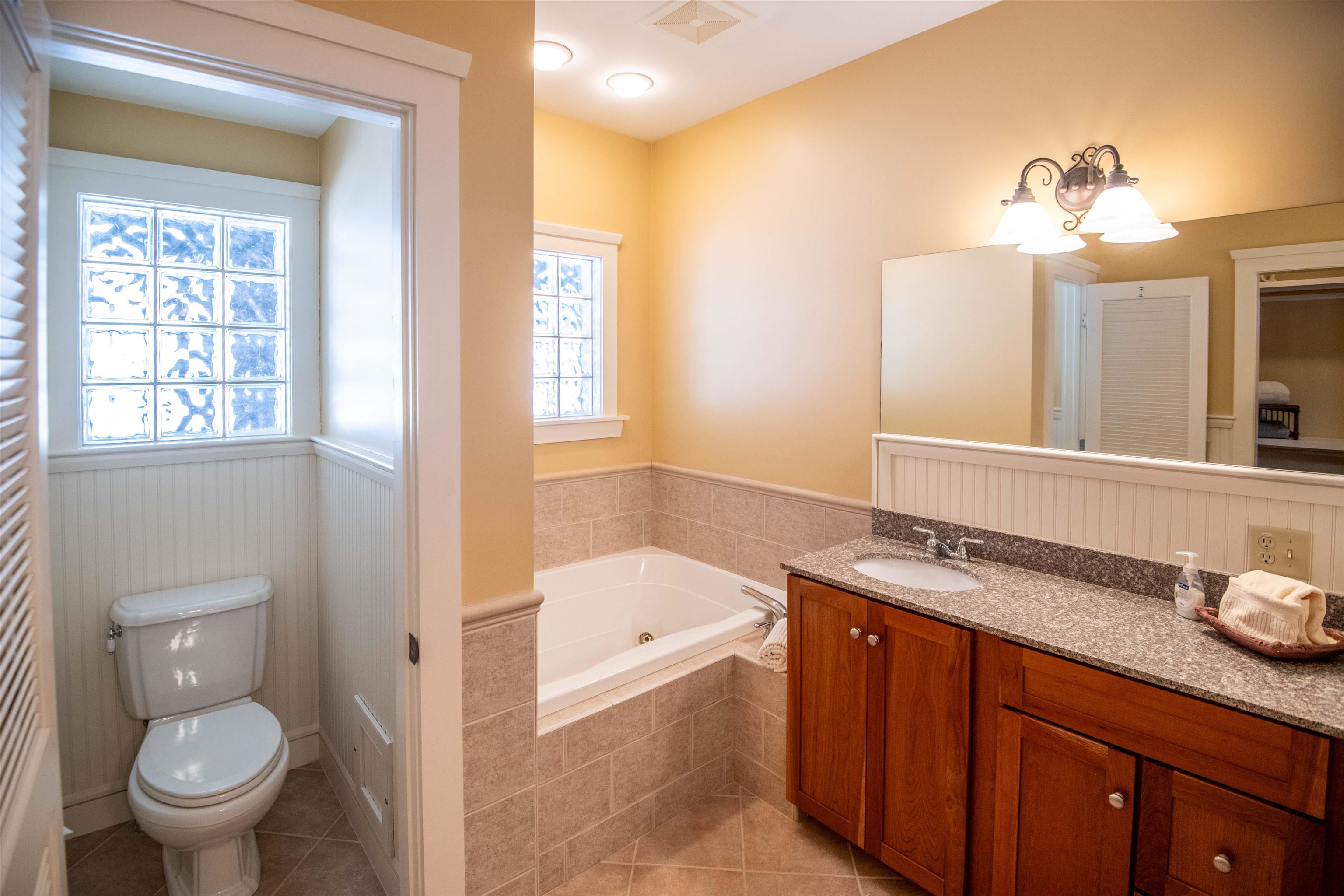 98 Spaulding Road, Unit H4 Cavendish, VT 05153 - Photo 11 of 38