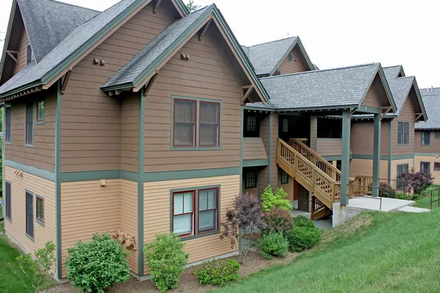 $525,000 | 98 Spaulding Road, Unit H4, Cavendish, VT 05153