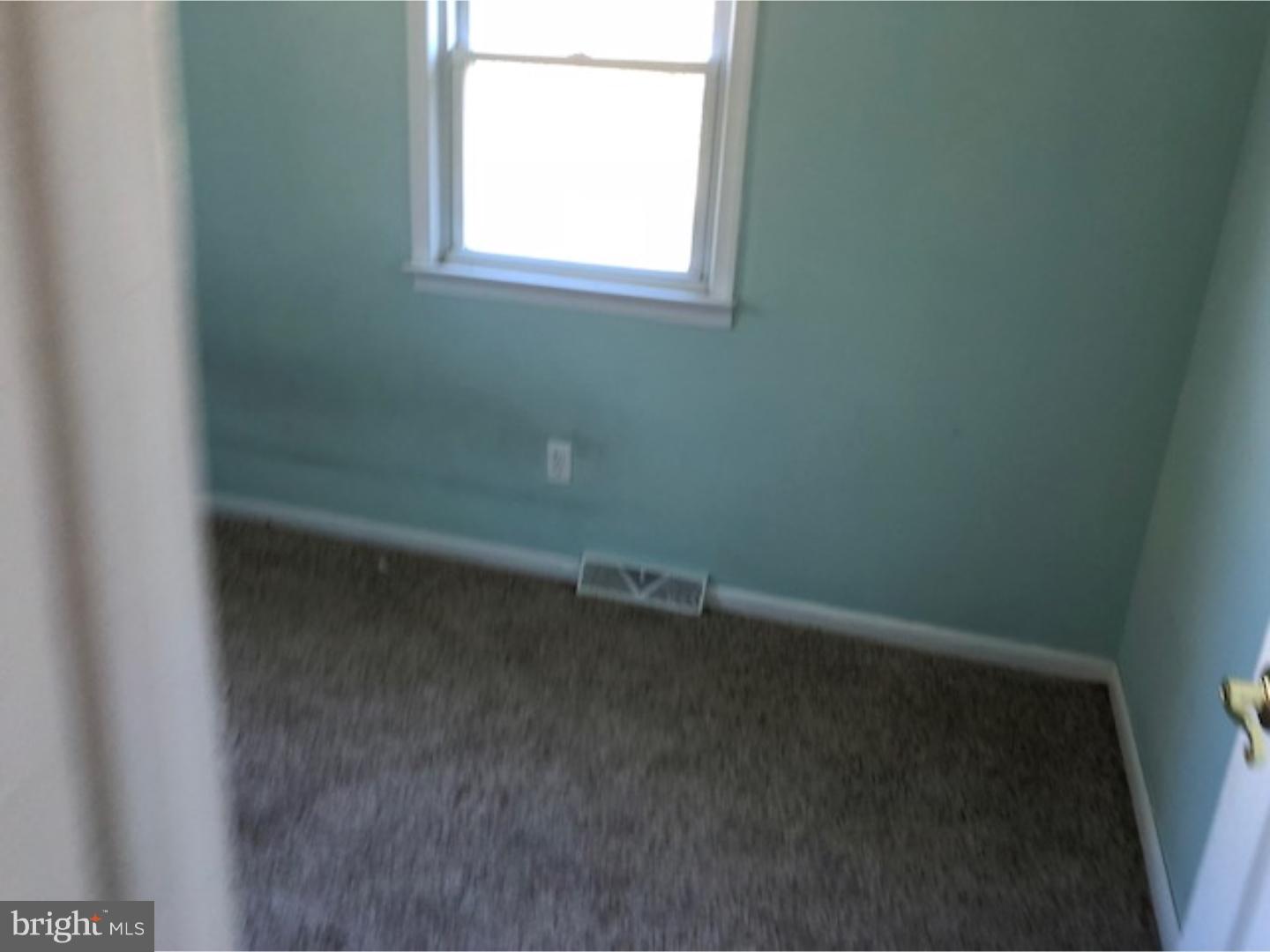 11 Quaker Road Pennsville, NJ 08070 - Photo 5 of 6