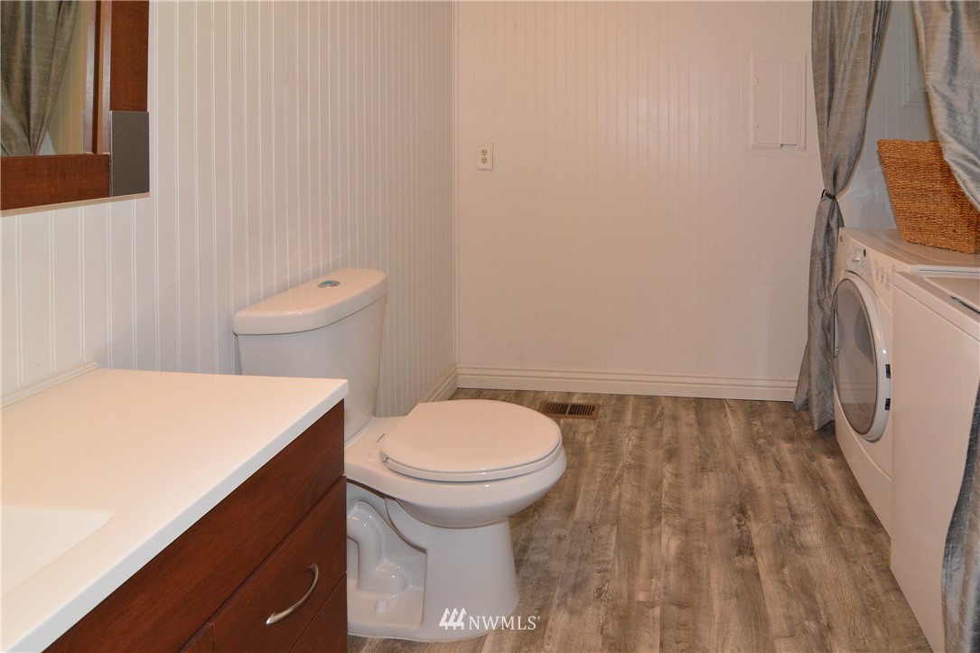 8915 178th Avenue Southwest Rochester, WA 98579 - Photo 11 of 22