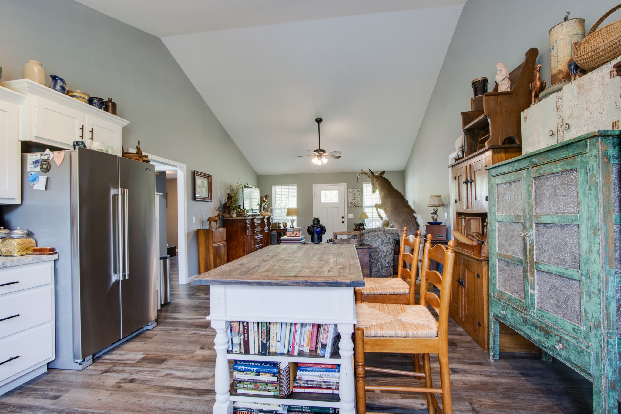 266 Buffalo Road Carthage, TN 37030 - Photo 17 of 35 a dining room with furniture and wooden floor