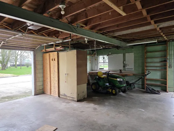 $119,900 | 60 Grove Street, Prophetstown, IL 61277